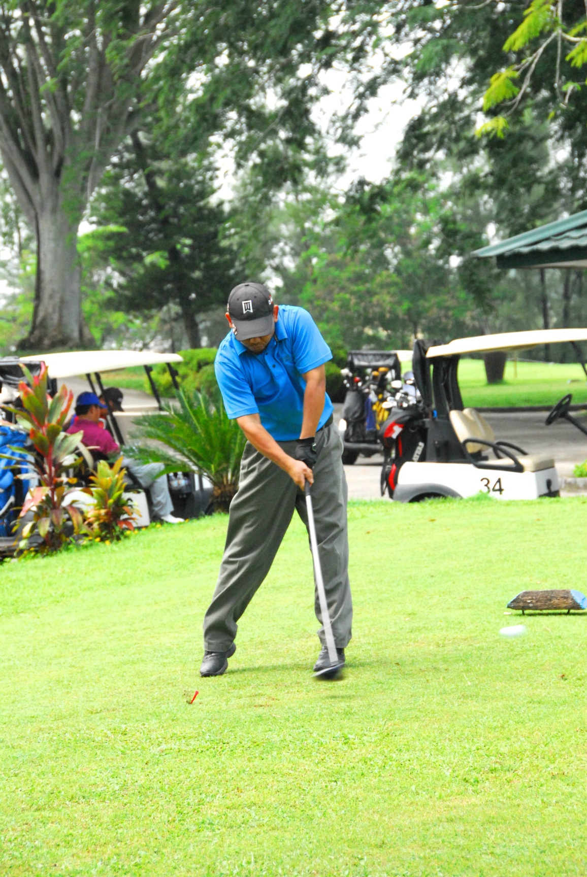 PRO15 157 GOLF DSC 0477.JPG